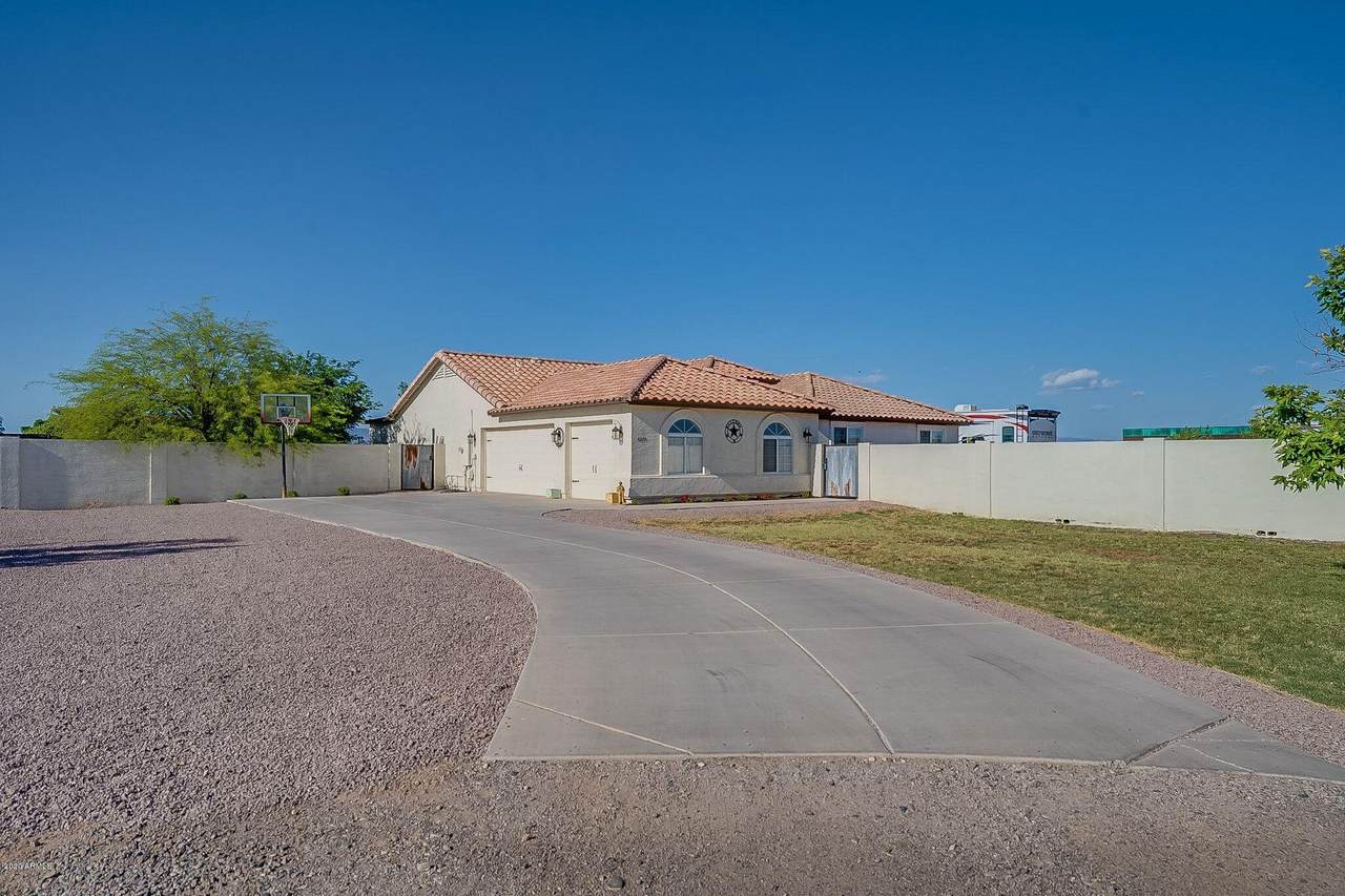 4270 Pony Track Lane - Photo 1 4270 Pony Track Lane - Photo 1
