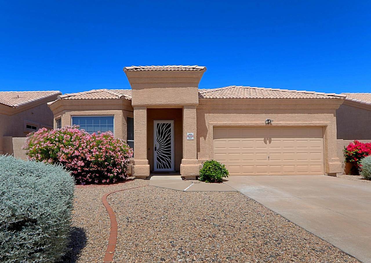 16050 Glenview Drive - Photo 1