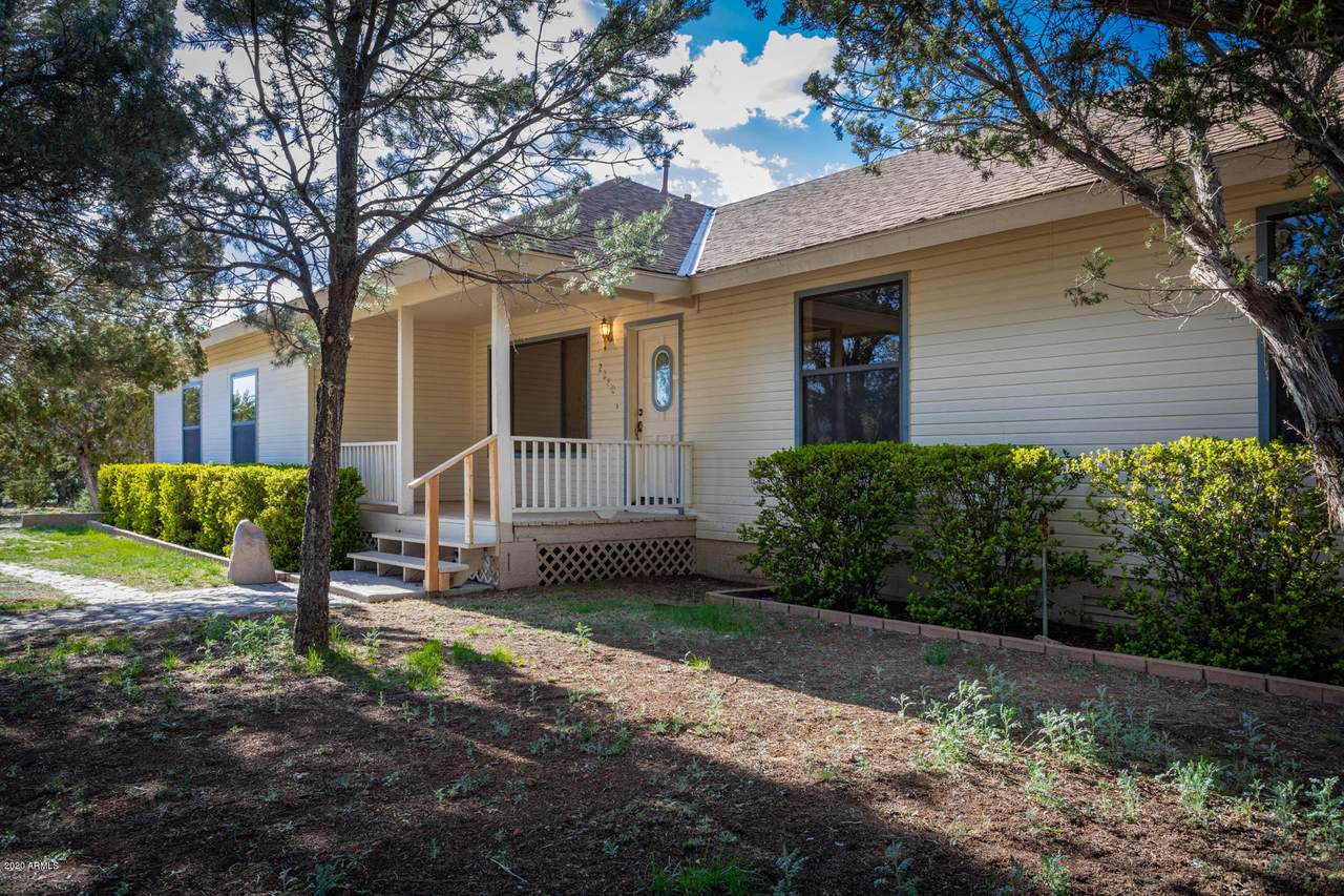 2280 Sunrise Road - Photo 1