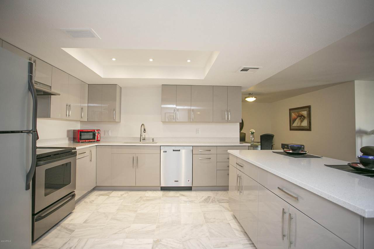 7940 Camelback Road - Photo 1