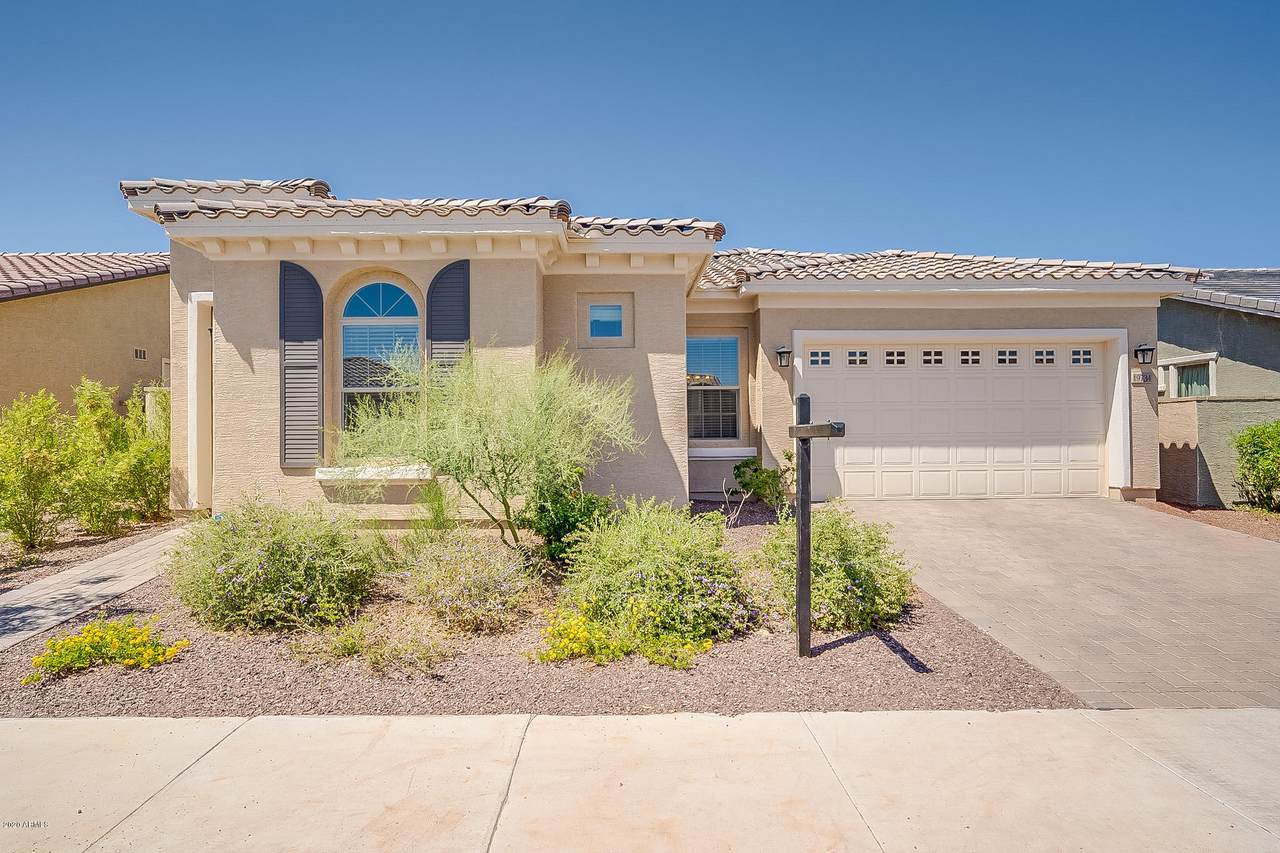 19734 Heatherbrae Drive - Photo 1