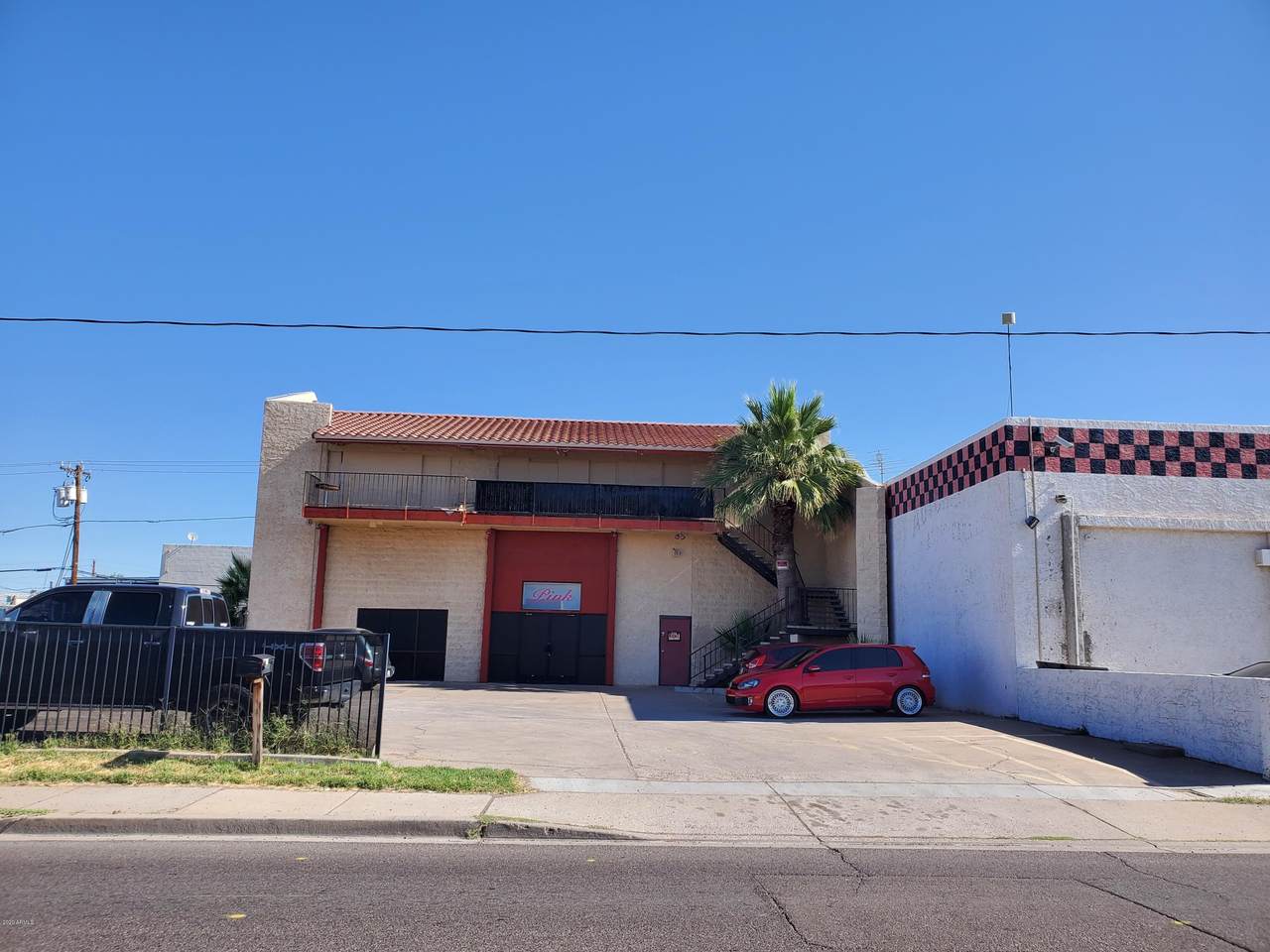 4340 University Drive - Photo 1