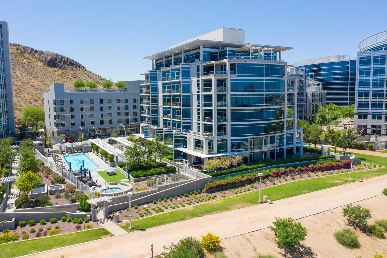 120 Rio Salado Parkway - Photo 1