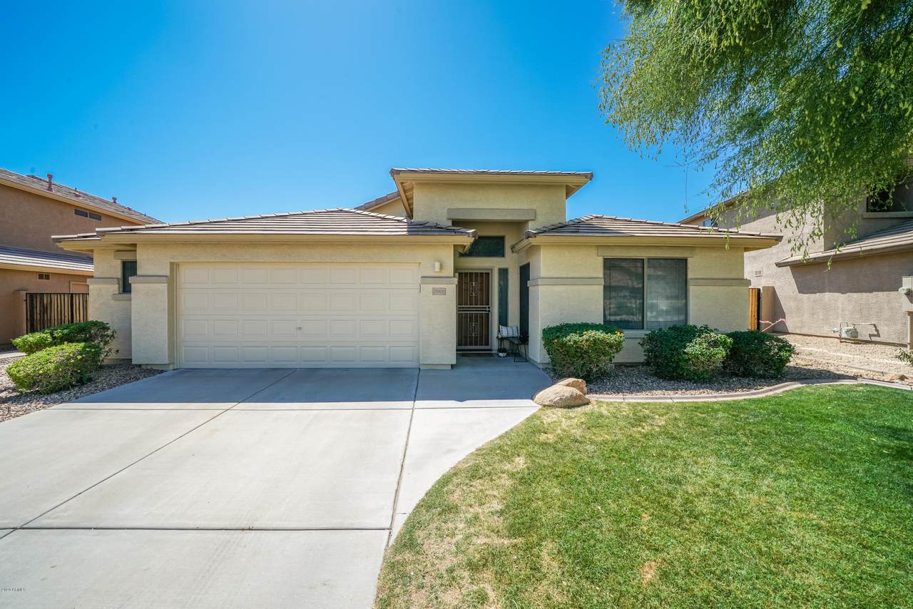 25806 Hackberry Drive - Photo 1