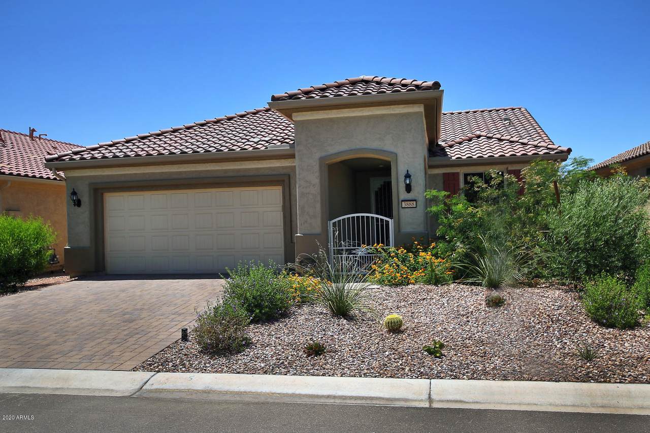 3888 Hawthorn Drive - Photo 1 3888 Hawthorn Drive - Photo 1
