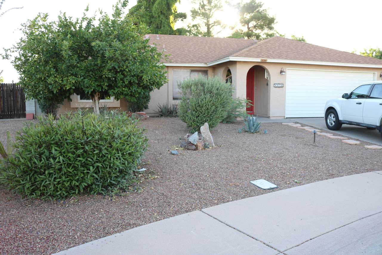 4020 Woodridge Drive - Photo 1