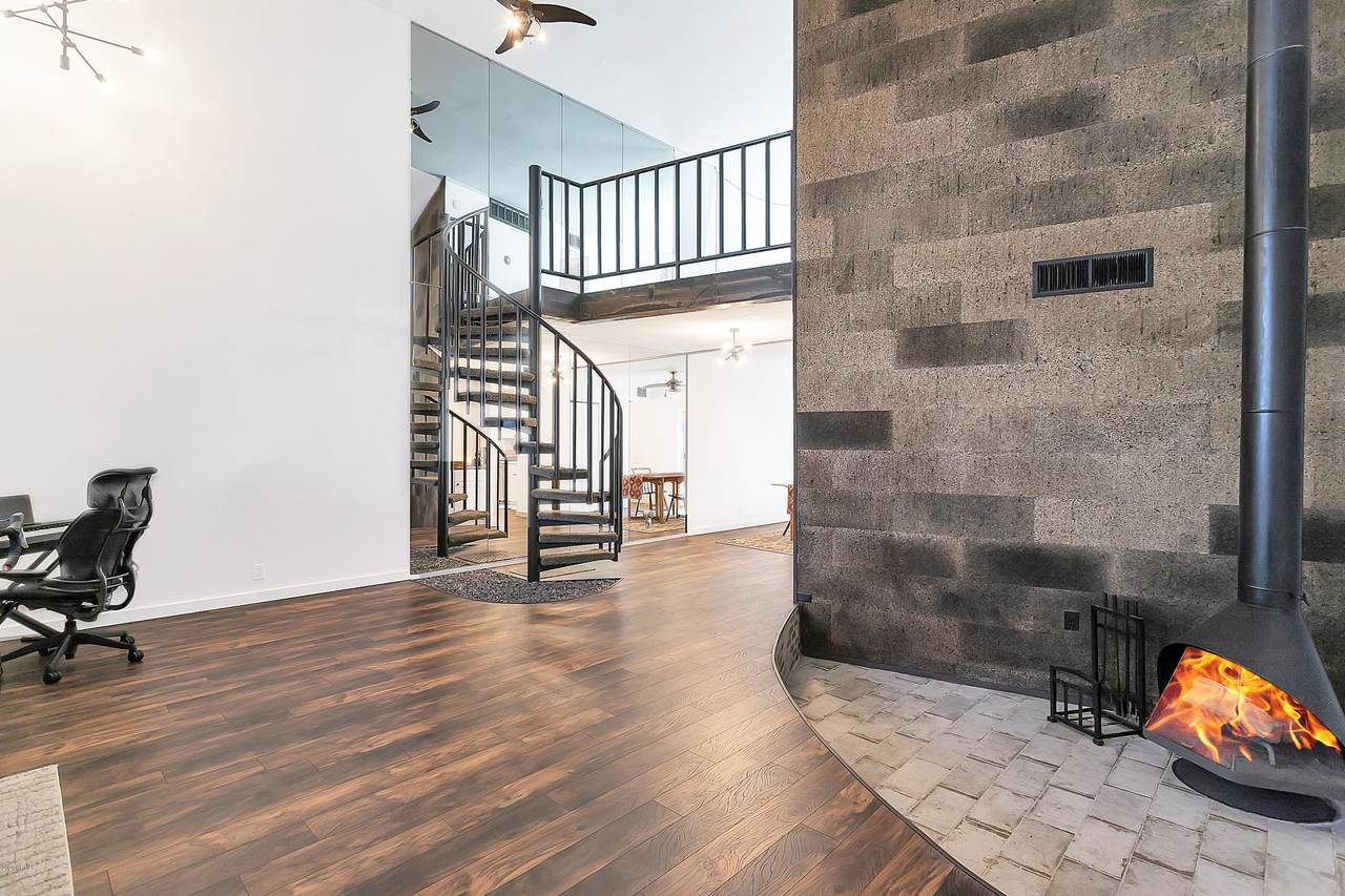385 Pierson Street - Photo 1