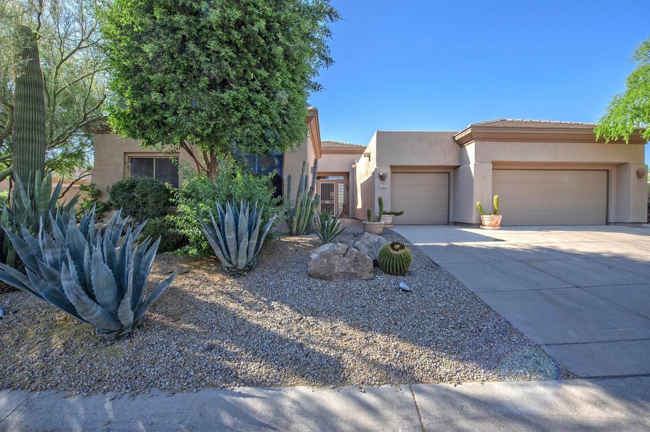 6524 Amber Sun Drive - Photo 1