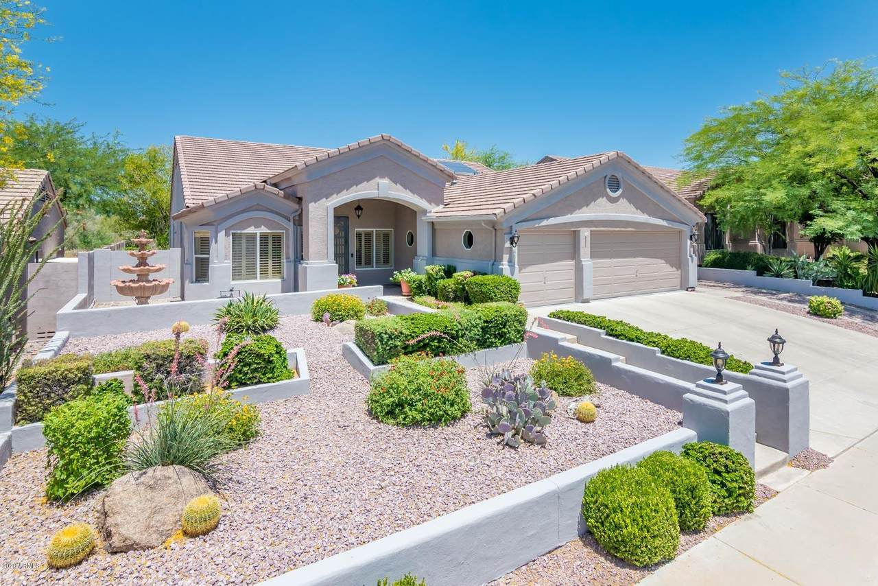 4634 Bajada Road - Photo 1