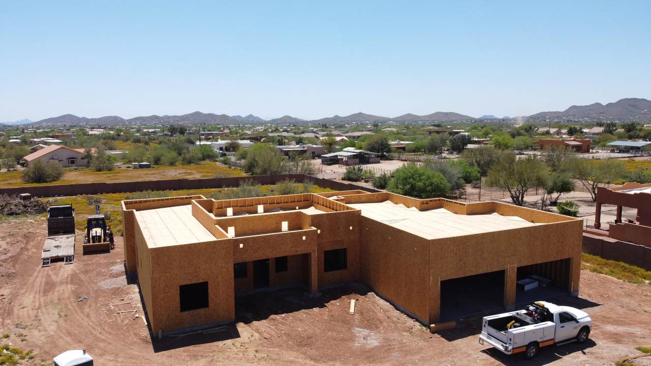 1129 Desert Hills Estate Drive - Photo 1