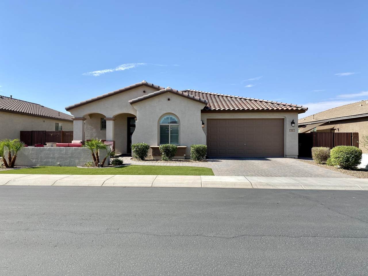 95 Hackberry Avenue - Photo 1