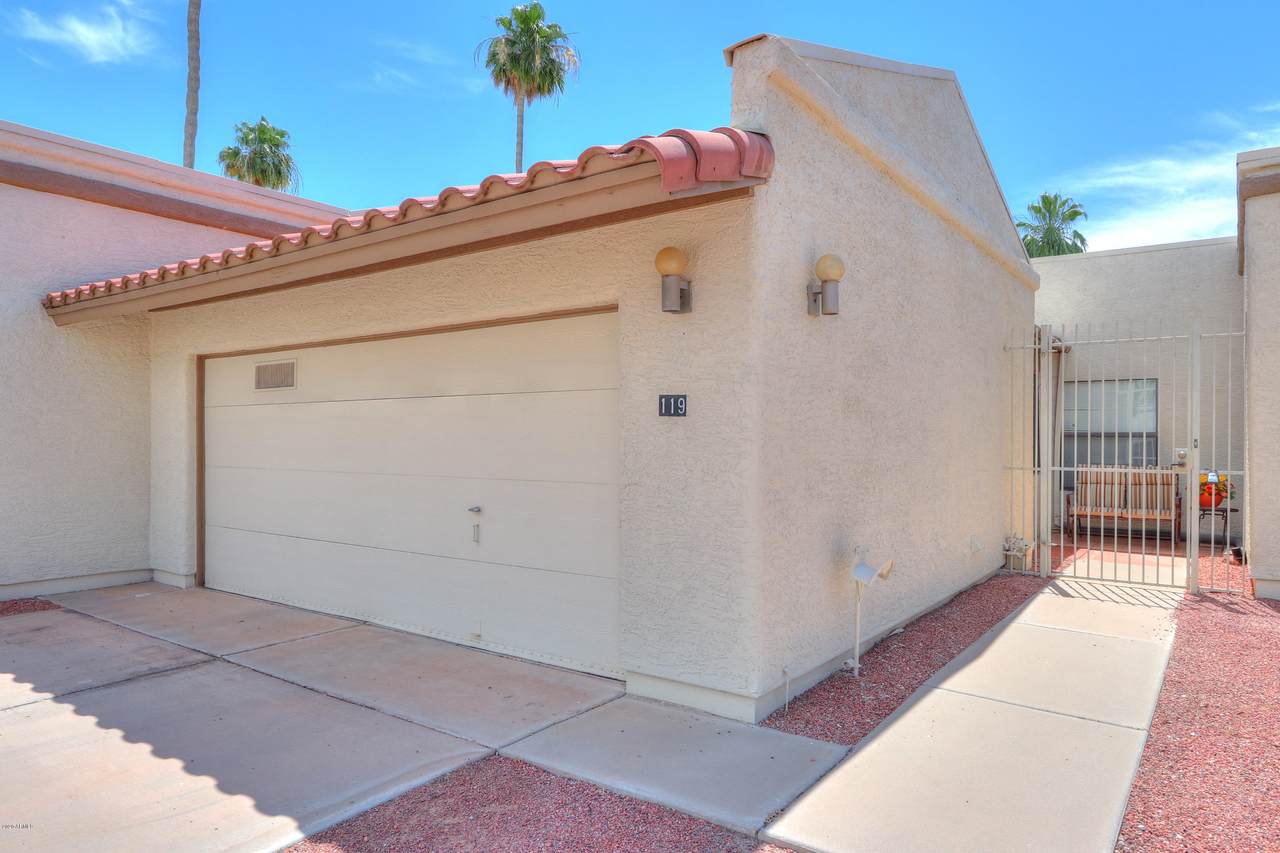 8815 Avenida De Amigos Circle - Photo 1