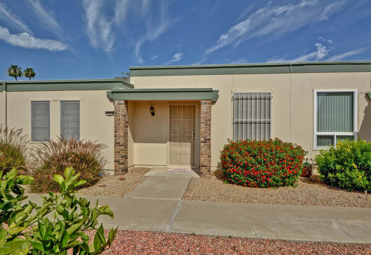 9958 Lancaster Drive - Photo 1