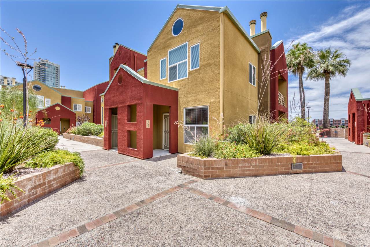 154 5TH Street - Photo 1
