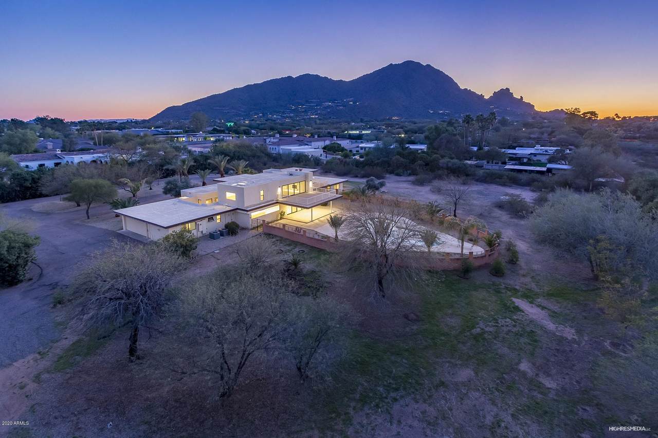 5738 Casa Blanca Drive - Photo 1