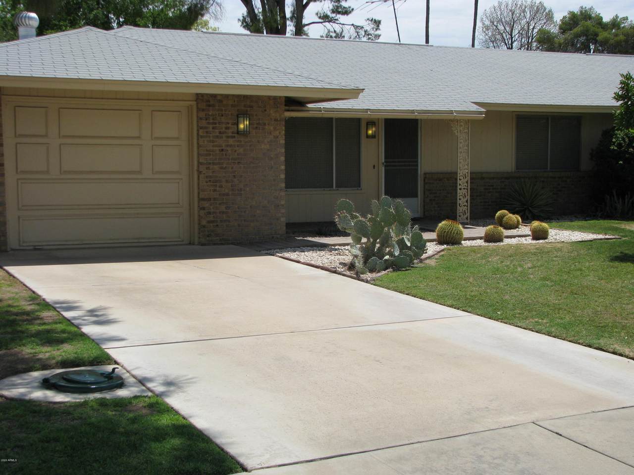 15413 Cameo Drive - Photo 1