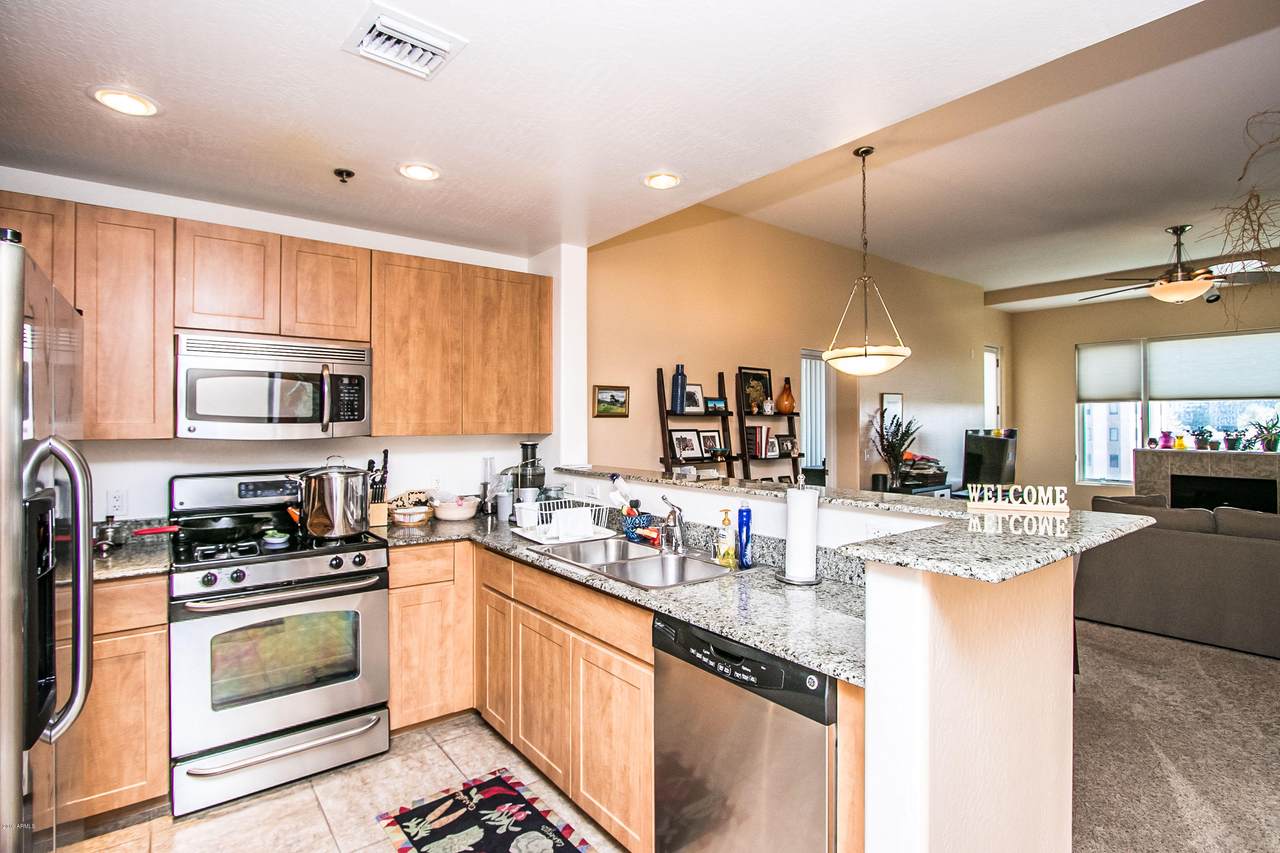 16 Encanto Boulevard - Photo 1