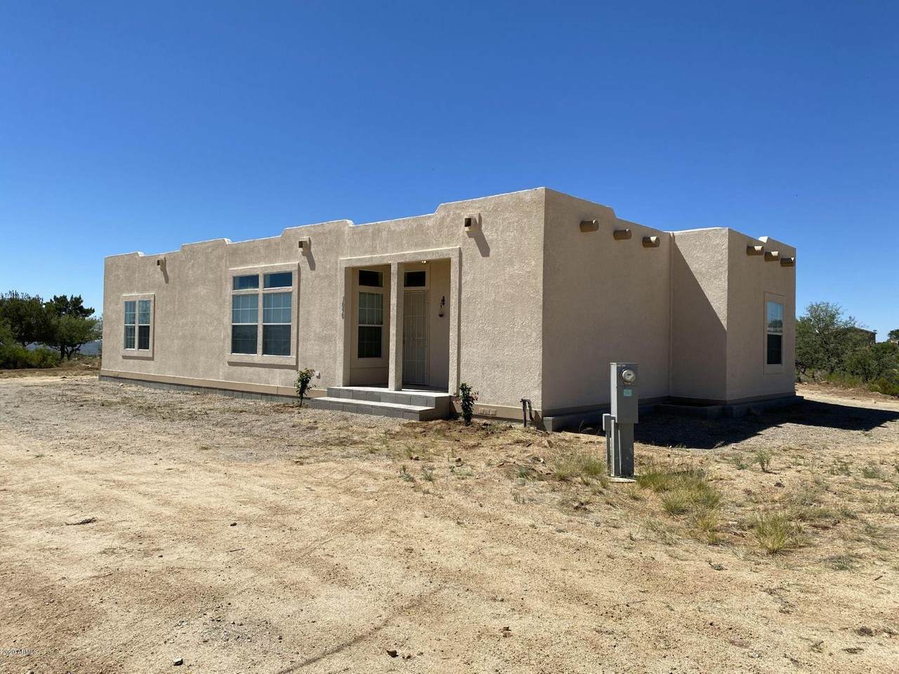 1090 Oracle Ranch Road - Photo 1