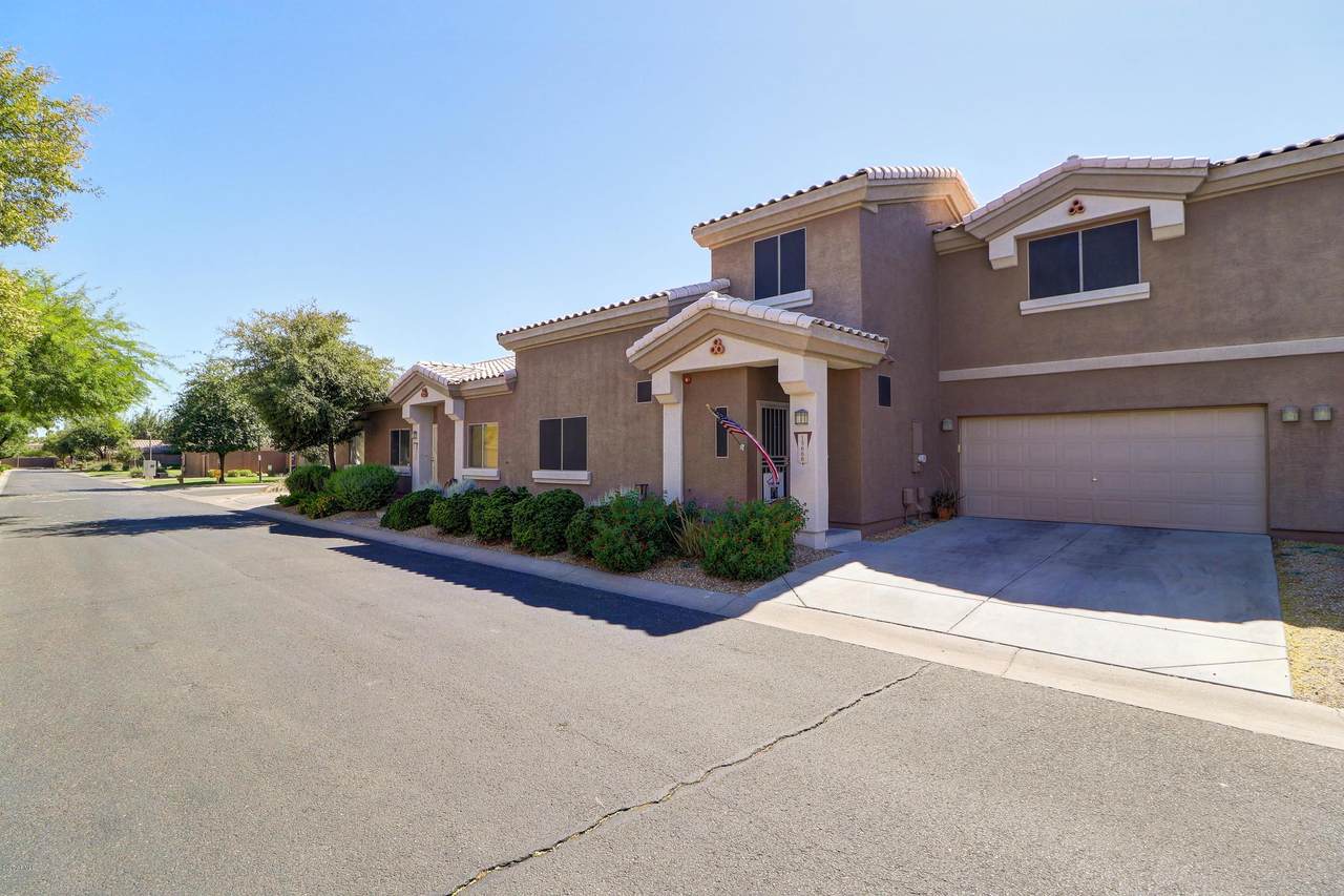 15668 79TH Drive - Photo 1