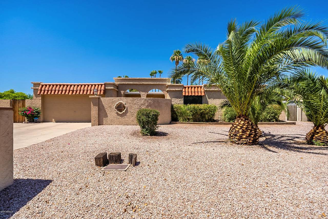 4114 Desert Cove - Photo 1