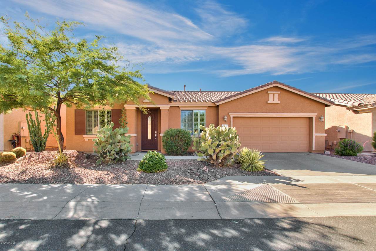 42386 Fountainhead Street - Photo 1