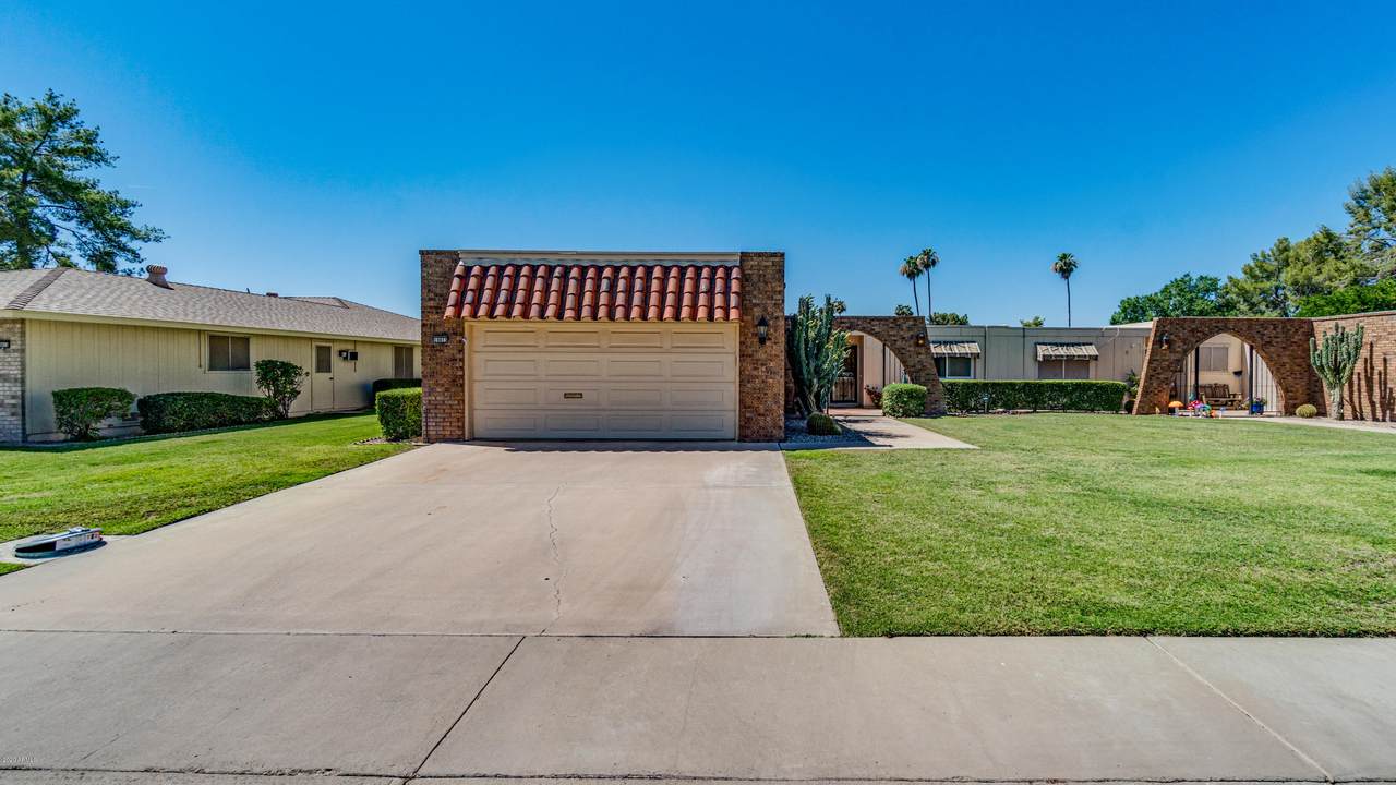 10013 Shasta Drive - Photo 1