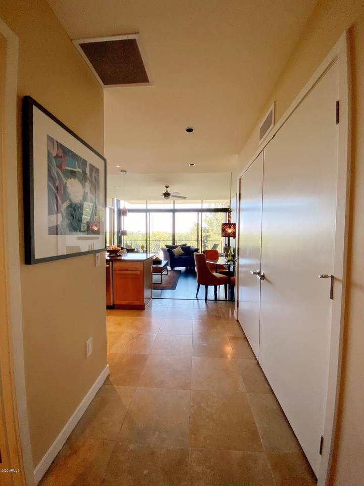 208 Portland Street - Photo 1