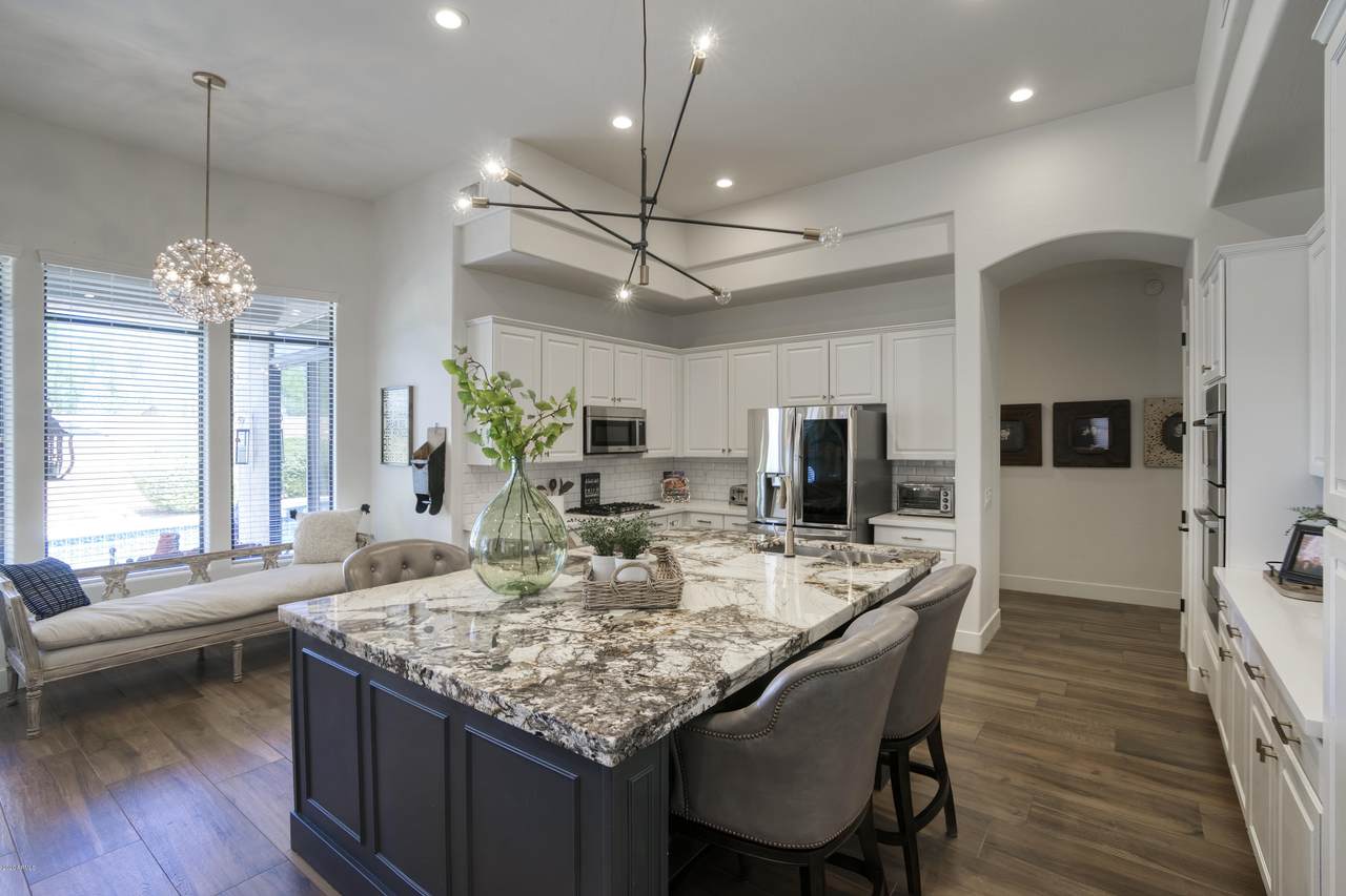 22420 48TH Street - Photo 1