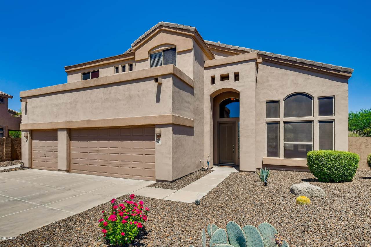7822 Red Hawk Circle - Photo 1