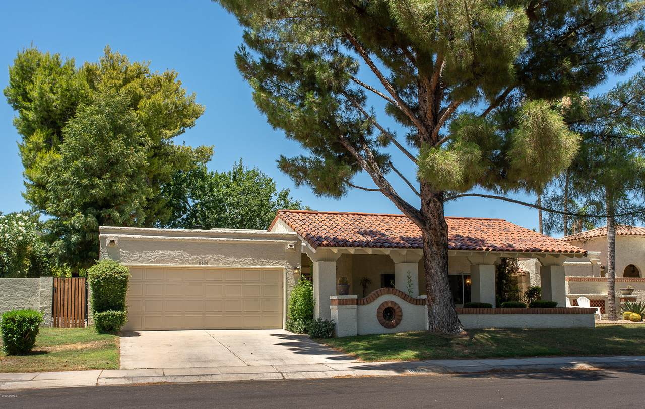8330 San Benito Drive - Photo 1