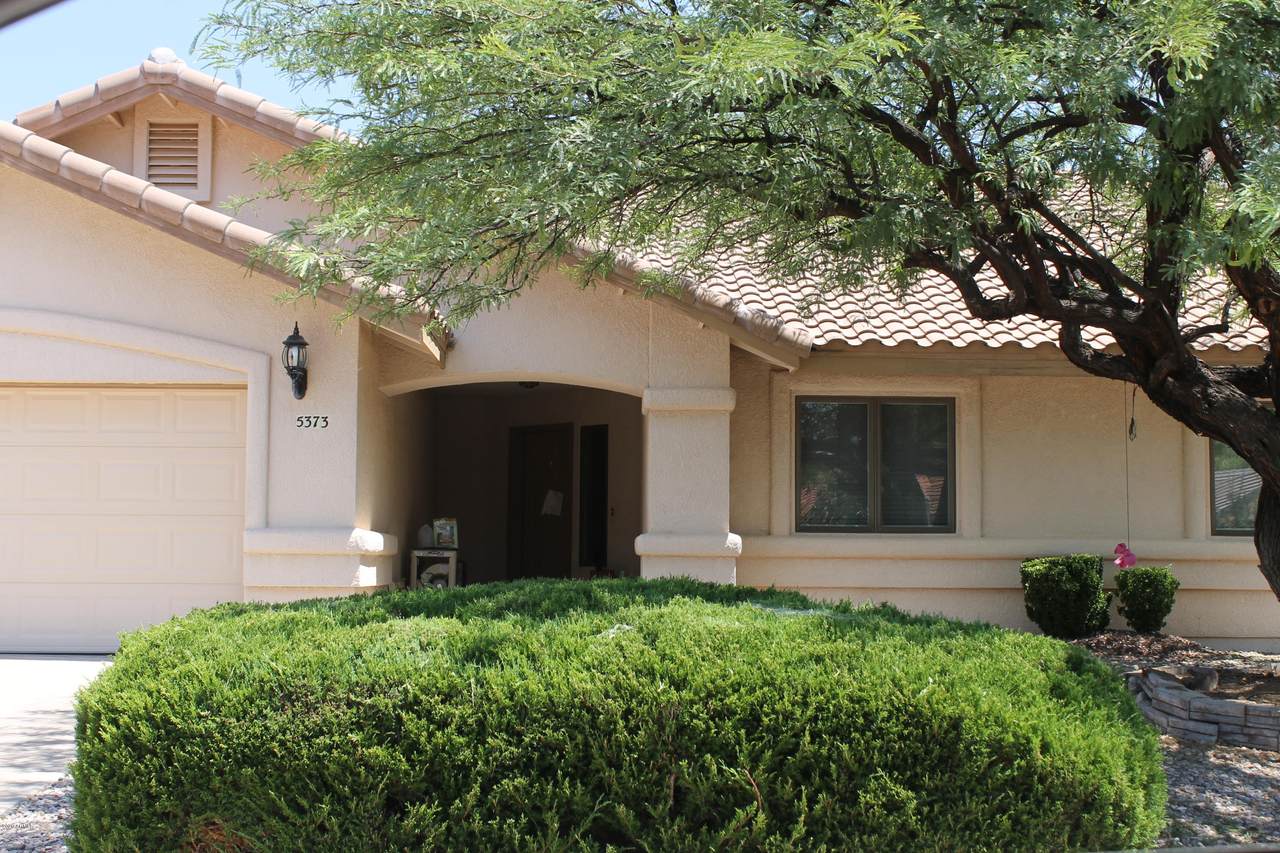 5373 Highland Shadows Drive - Photo 1