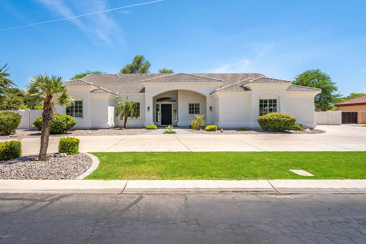605 San Marcos Drive - Photo 1