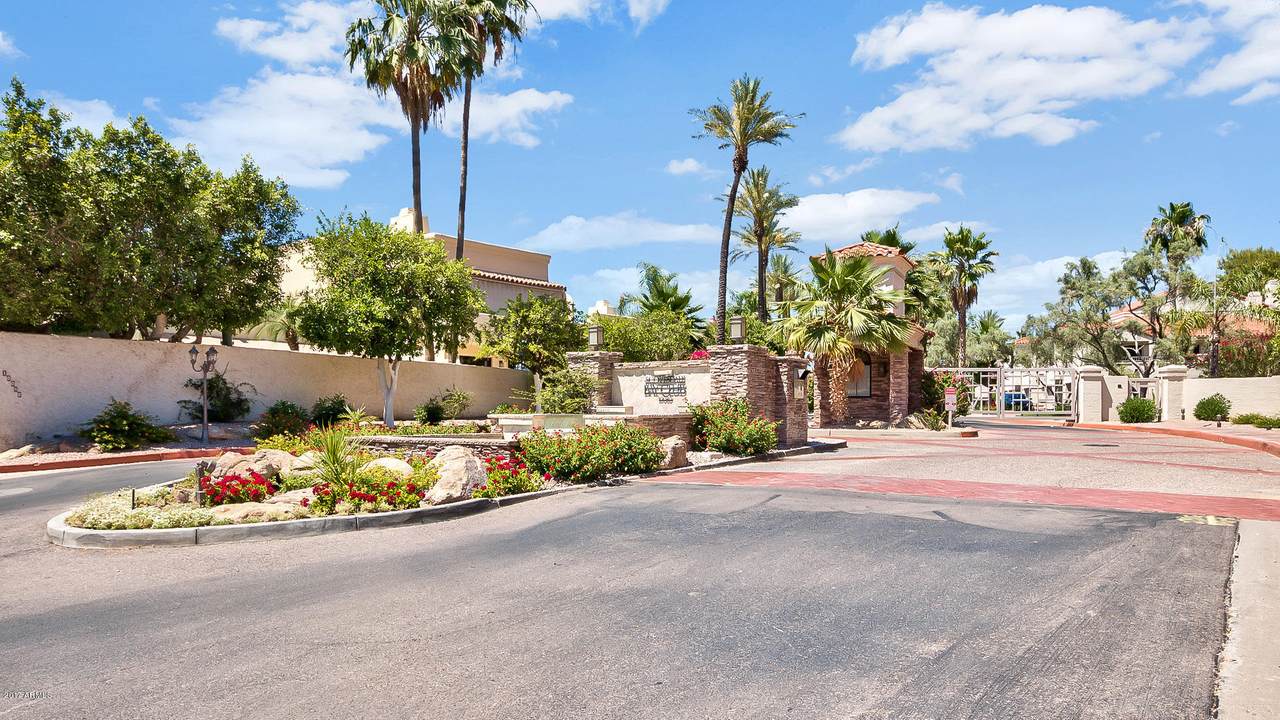 10080 Mountainview Lake Drive - Photo 1