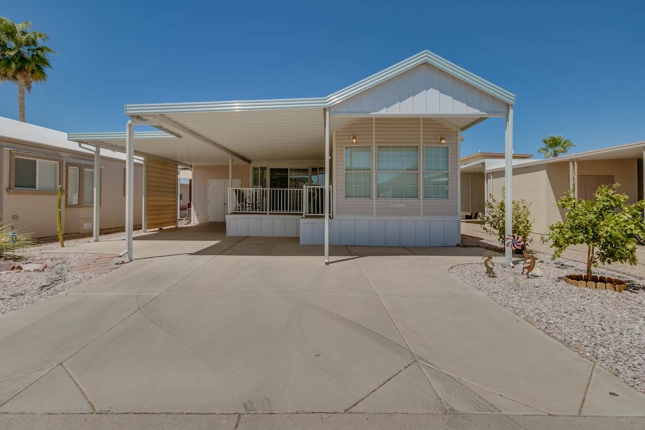 17200 Bell Road - Photo 1