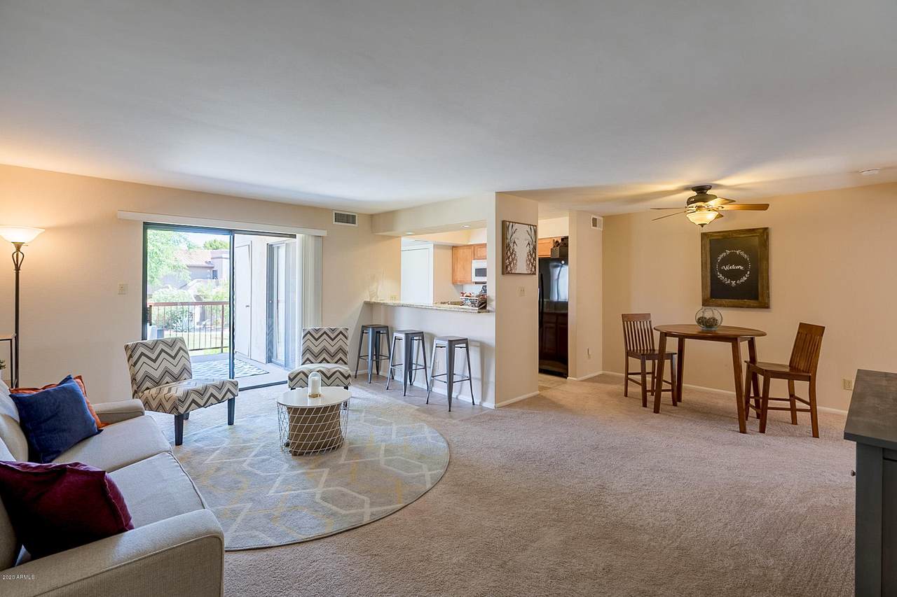 9345 92ND Street - Photo 1