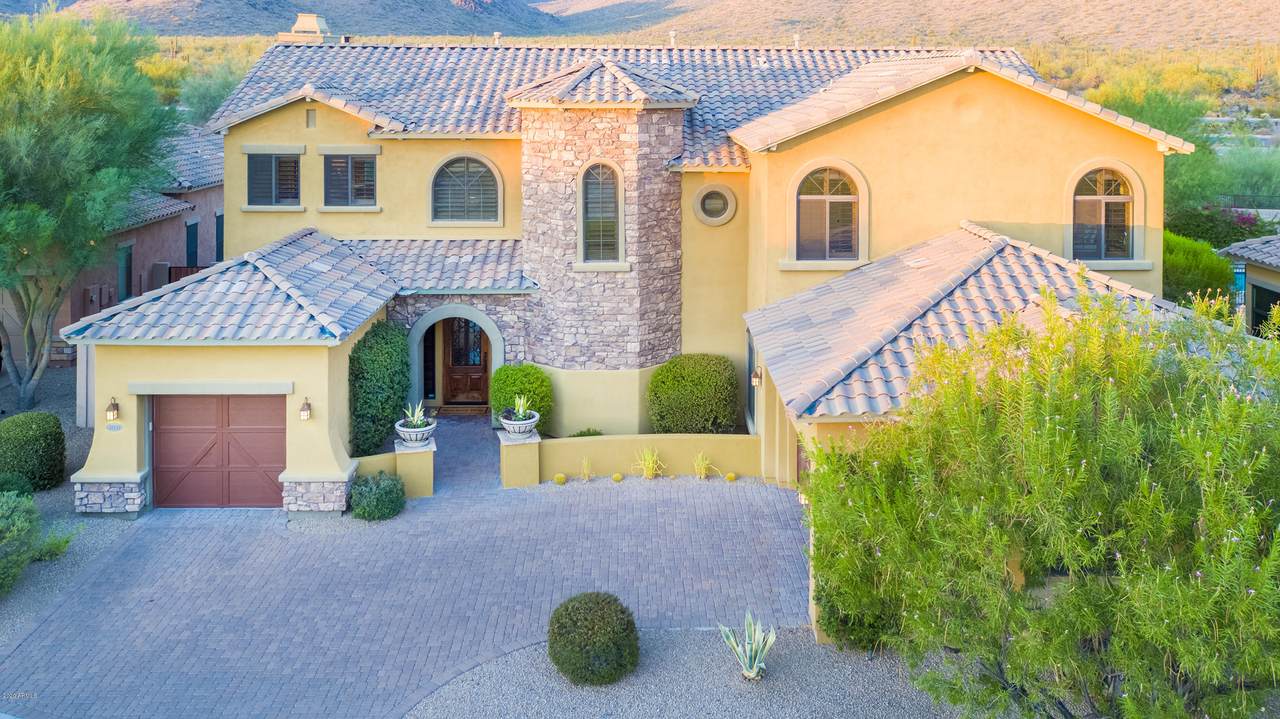 17555 101ST Way - Photo 1