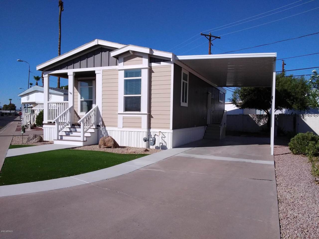 2460 Main Street - Photo 1