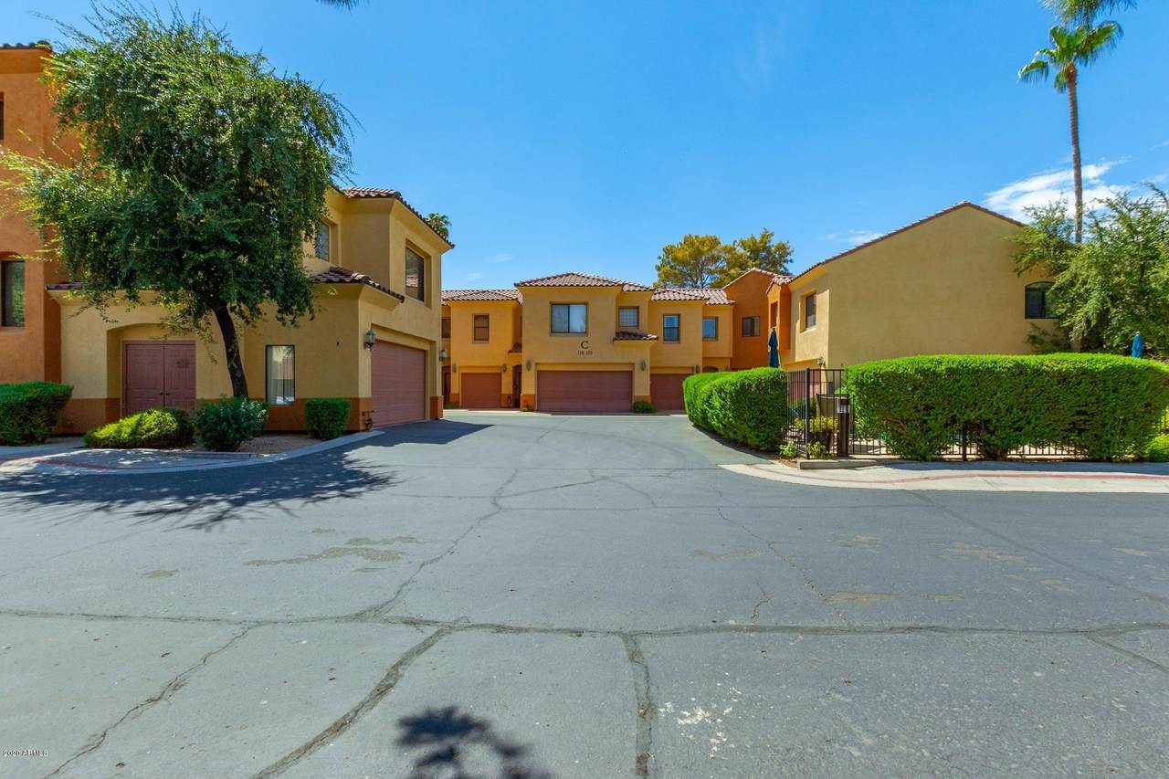 1102 Glendale Avenue - Photo 1