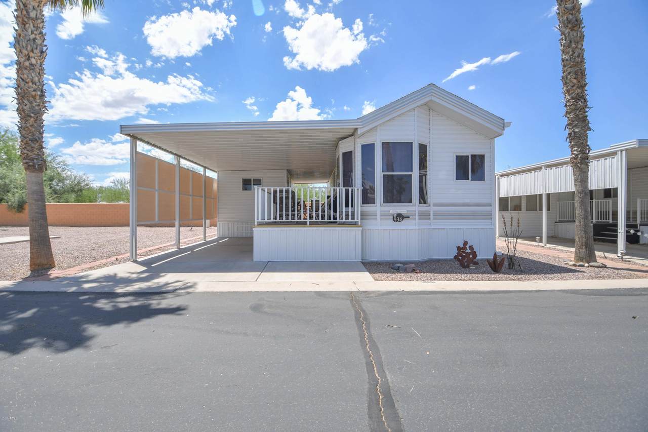 1110 Henness Road - Photo 1
