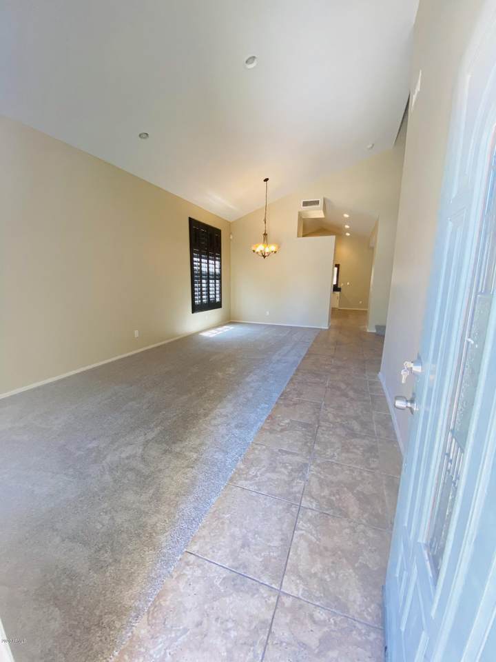 19358 Lousandra Drive - Photo 1