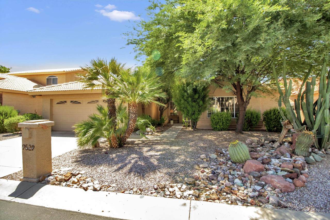 9529 Arrowvale Drive - Photo 1
