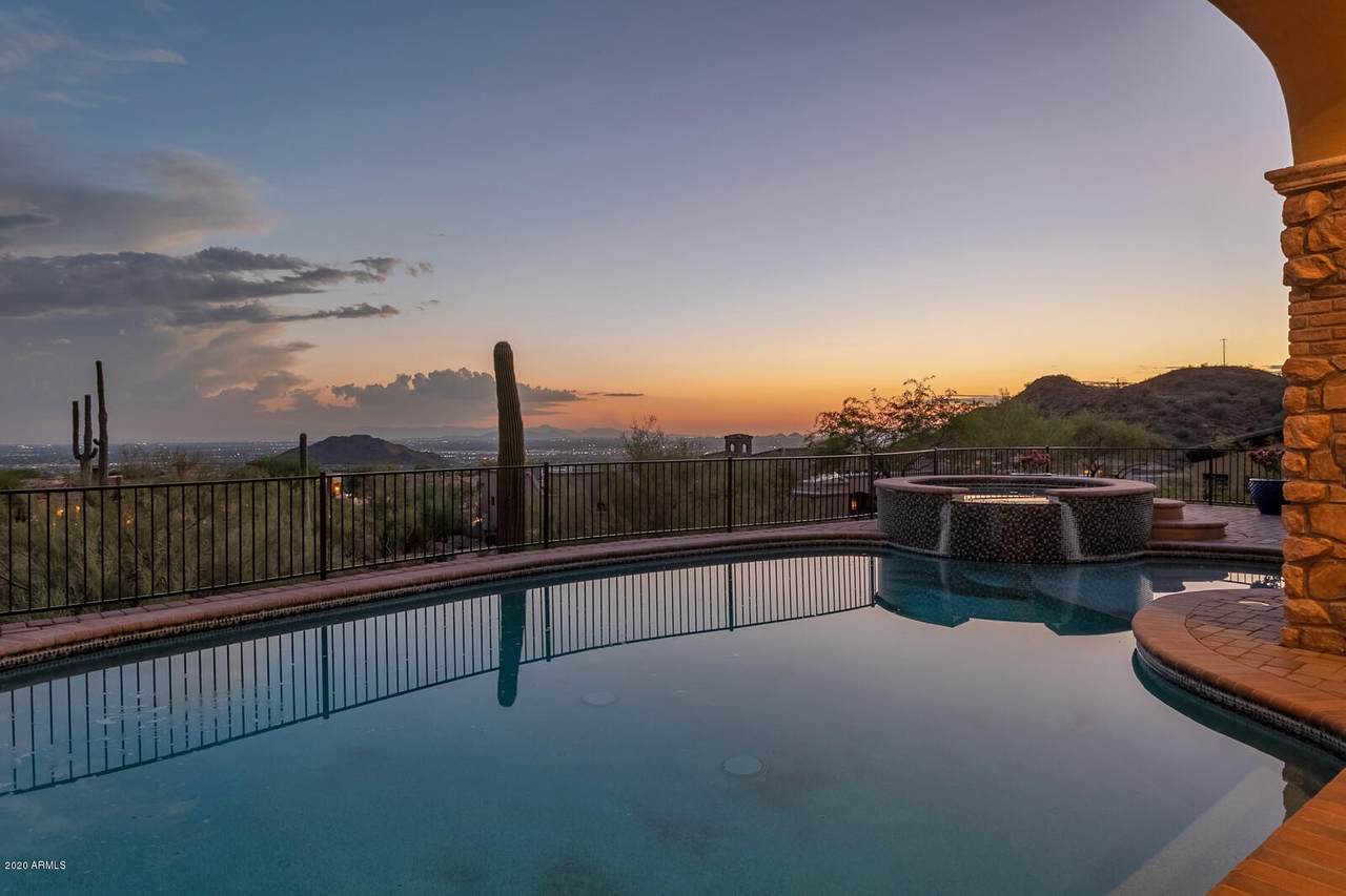 8358 View Crest Circle - Photo 1