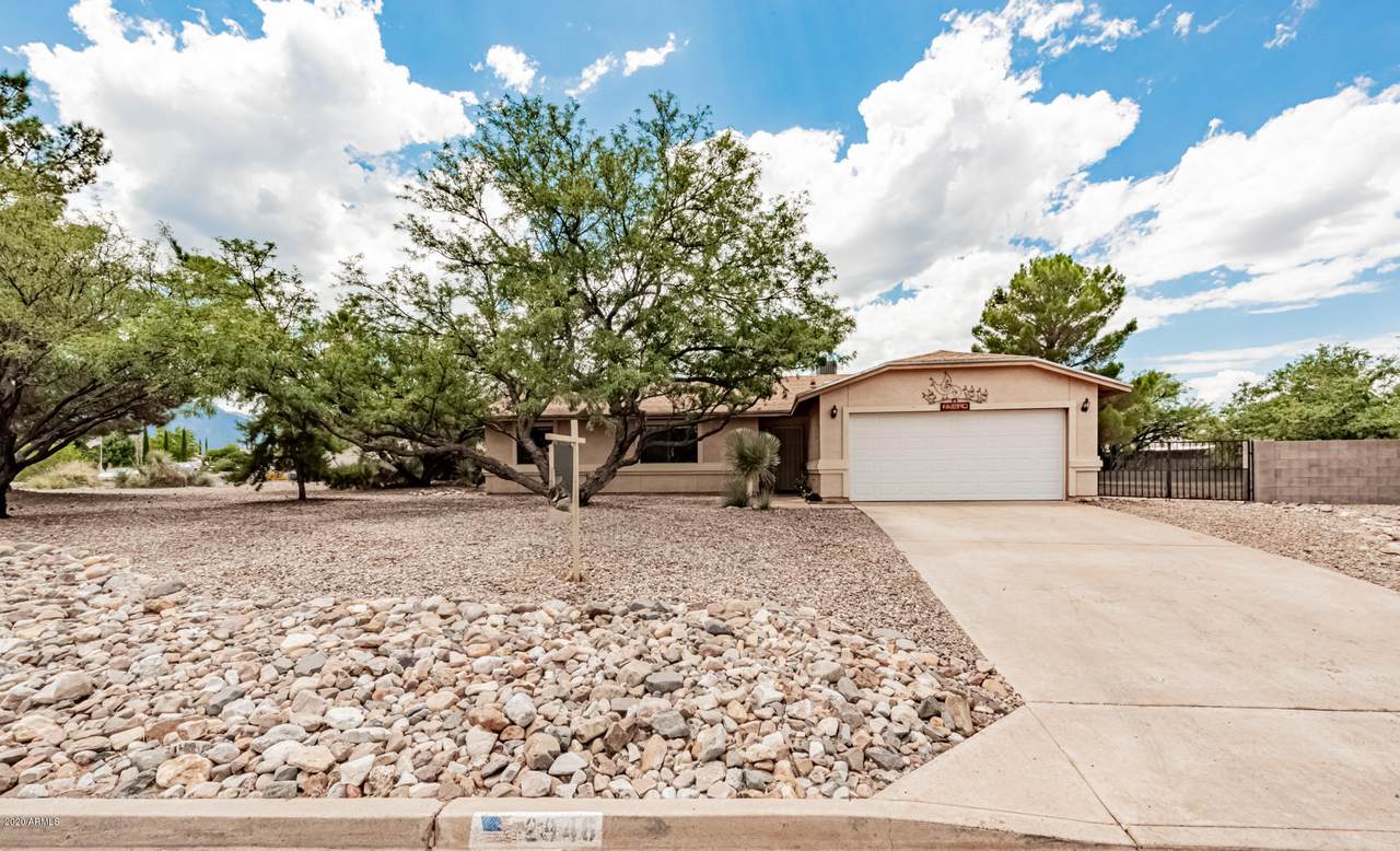 2946 Hagen Avenue - Photo 1