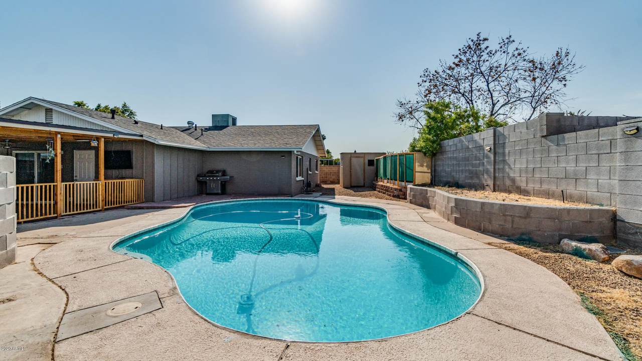 5908 Redfield Road - Photo 1