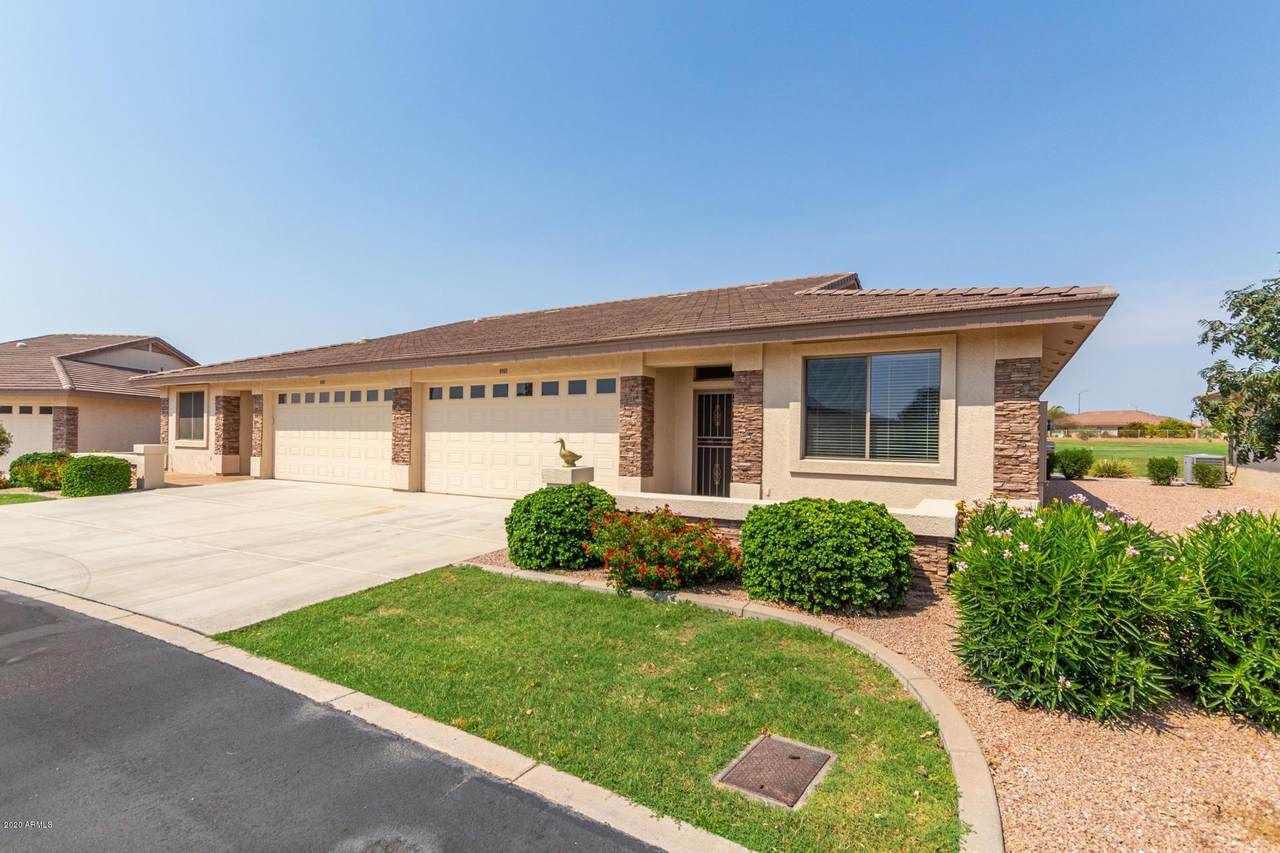 2663 Springwood Boulevard - Photo 1