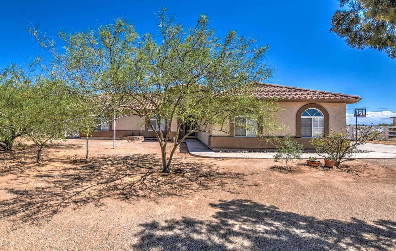 23805 Mustang Way - Photo 1