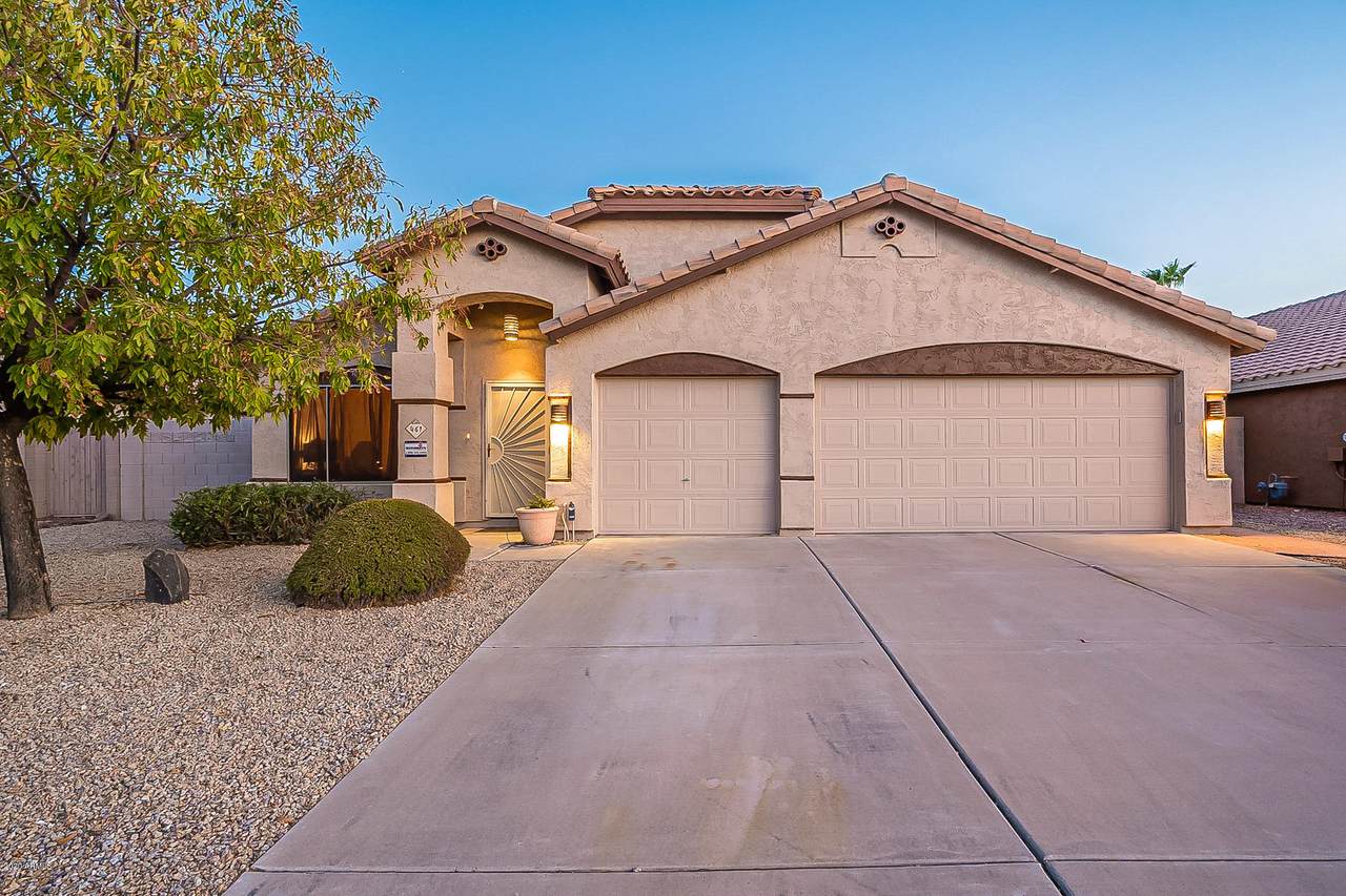 461 Palomino Drive - Photo 1