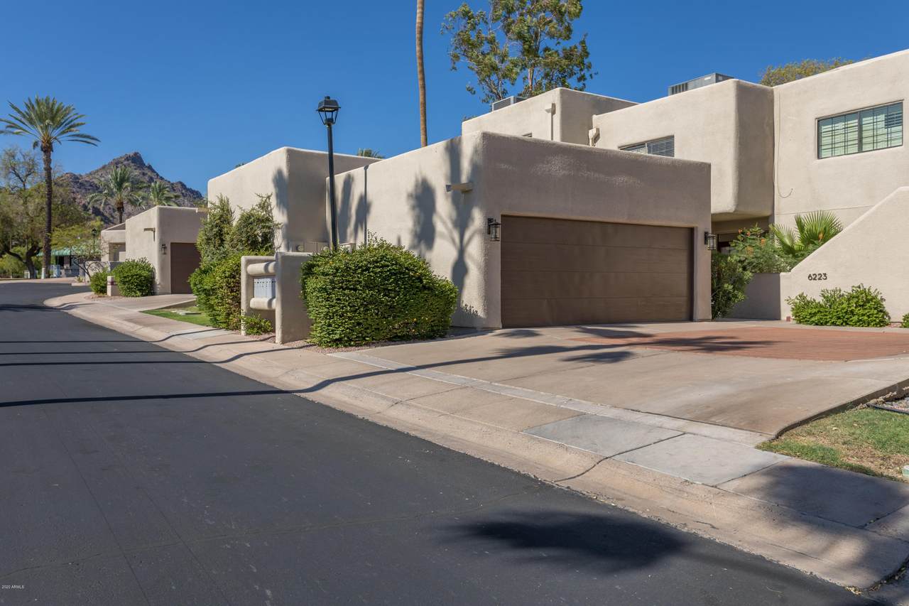 6223 30TH Way - Photo 1