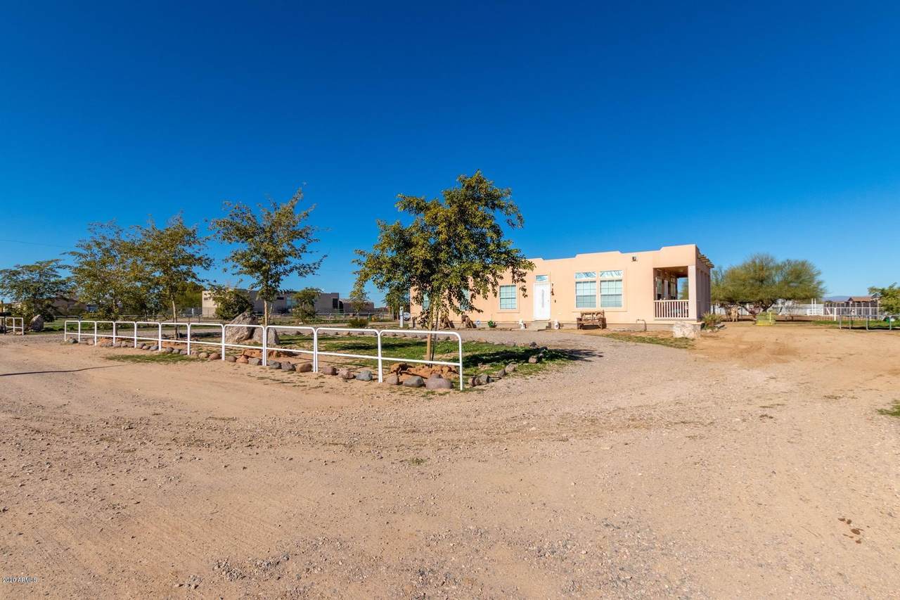 25136 Mcarthur Road - Photo 1