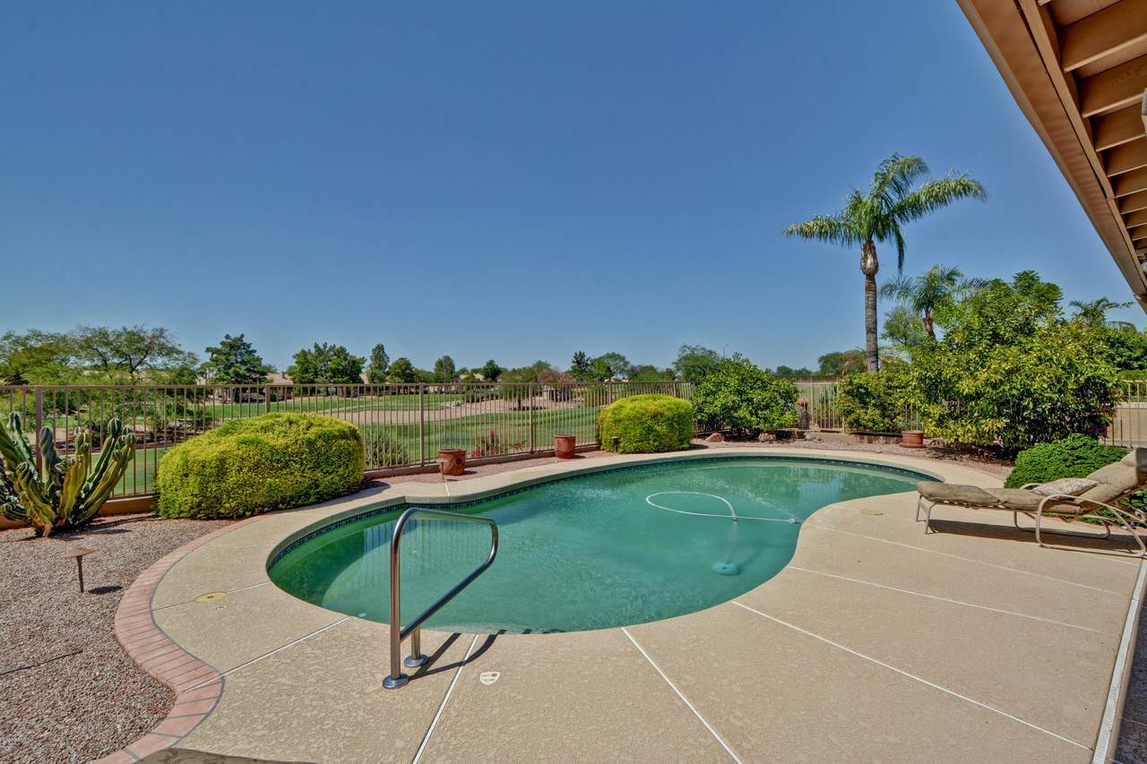 19456 87TH Drive - Photo 1
